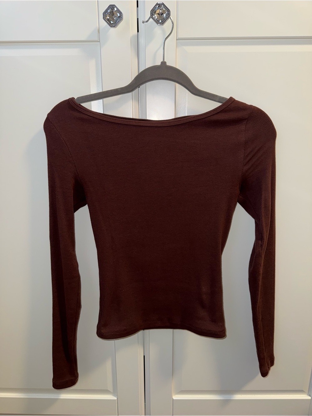 Aritzia brown boatneck long sleeve top